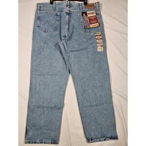 Wrangler Rugged Wear Jeans Mens 40x29 Blue Light Wash Relaxed Bootcut 35001VI